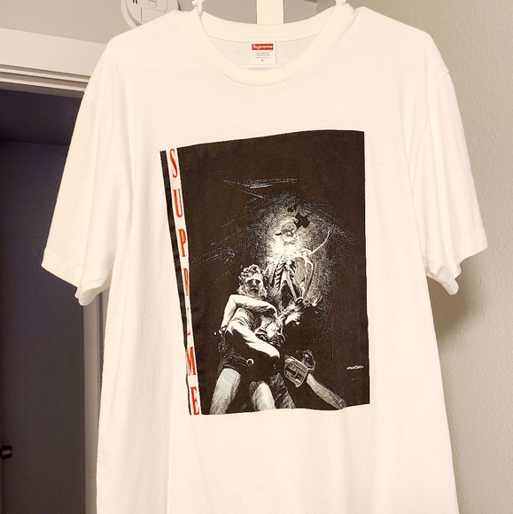 horror tee supreme